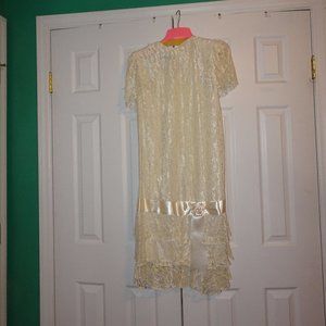 A.T.J. II Vintage Lace Maternity Dress in  Ivory Size Petite